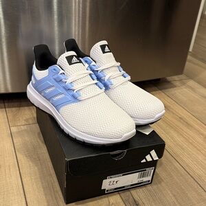 BRAND NEW Women’s Size 9 Adidas White and Light Blue Running Shoes
